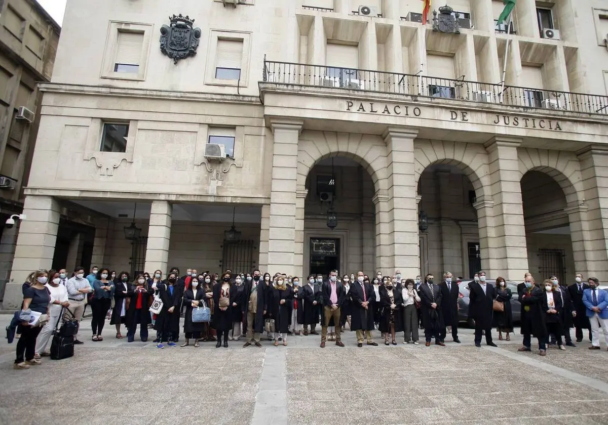 colegio abogados sevilla prado san sebastian - Cómo solicitar un abogado de oficio en Sevilla